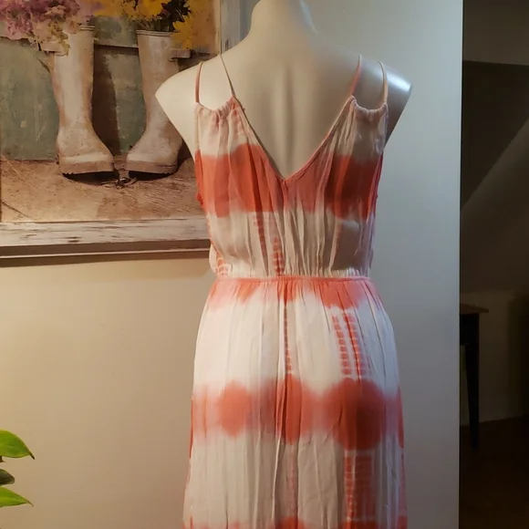 Flying Tomato Dresd - Picture 8 of 11